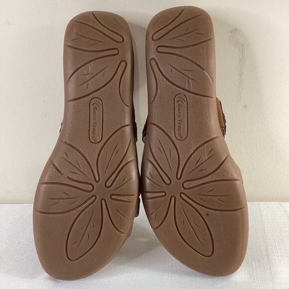 Bare Traps Janeen  Slip on Brown Leather Sandal Size 6.5 - Picture 10 of 10